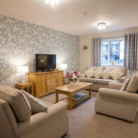 Honeybee Nyaraló Penrith